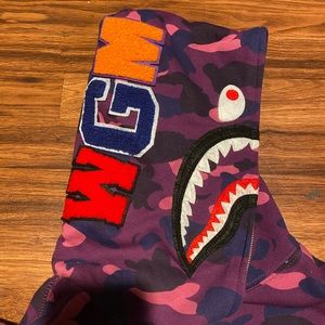 Bathing ape hoodie, no damages worn once